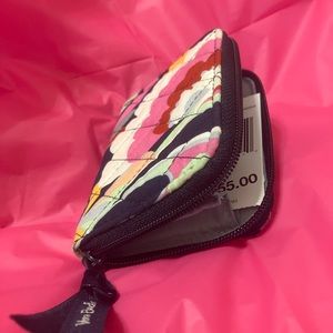 NWT $55 Vera Bradley RFID Petite Zip-Around Wallet Attached Keyring Mod Paisley